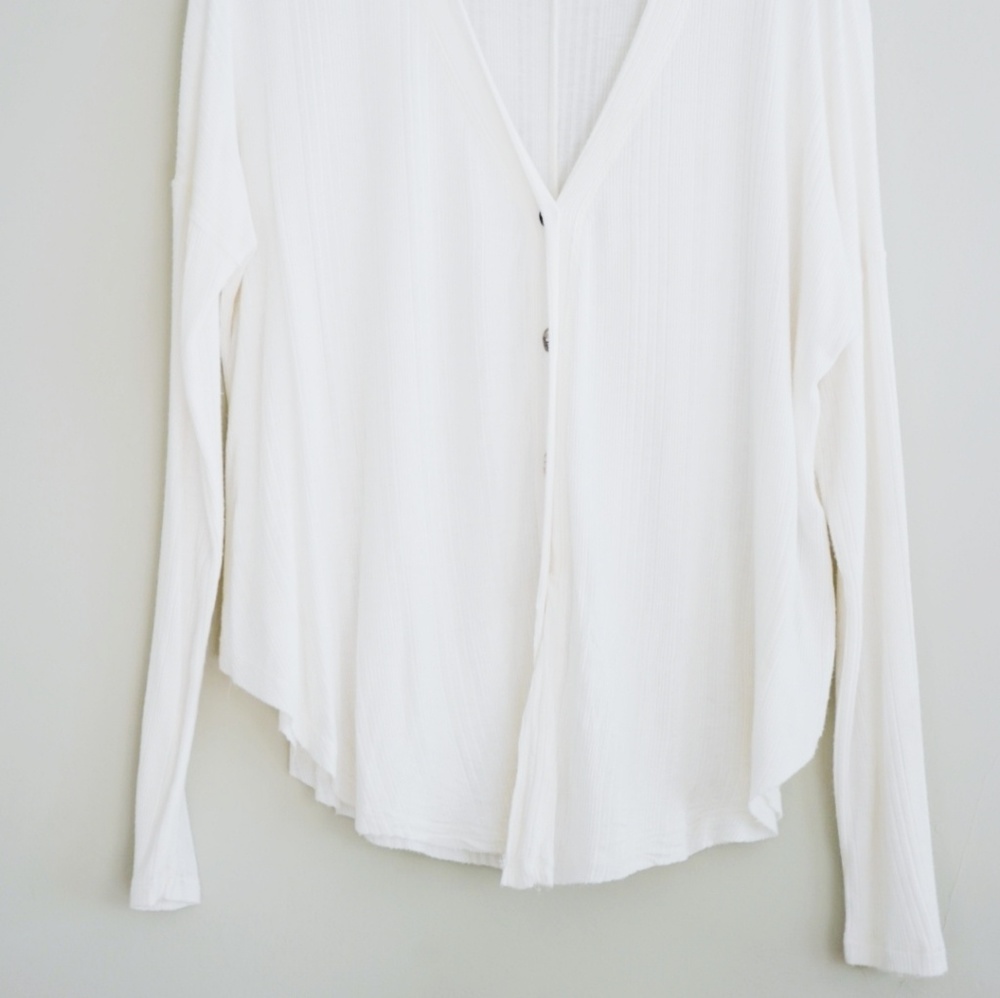 Jolie Soft Lightweight Ribbed Cardigan Top - Picture 2 of 5